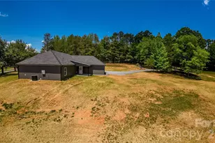 3100 Henry Knob Rd, Clover, SC 29710 - Photo 29
