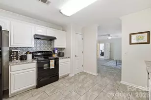 144 Hanover St, Asheville, NC 28806 - Photo 5