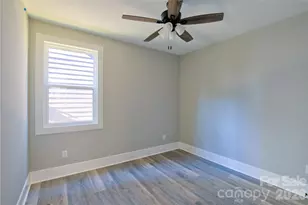 3905 Plainview Rd, Charlotte, NC 28208 - Photo 21