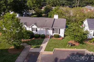 6027 Crape Myrtle Ln, Charlotte, NC 28216 - Photo 23