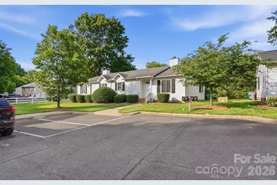 6027 Crape Myrtle Lane, Charlotte, NC 28216 - Photo 21