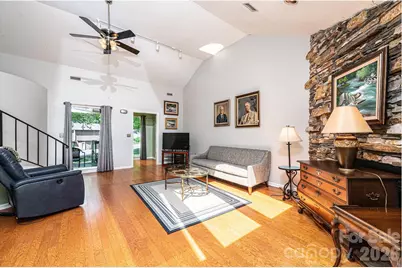 1759 12th Street NE, Hickory, NC 28601 - Photo 13