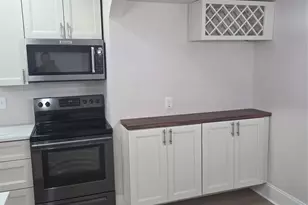 303 E 10th St, Kannapolis, NC 28083 - Photo 9