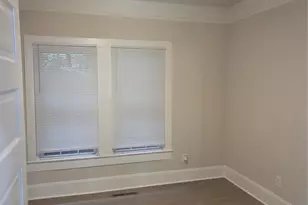 303 E 10th St, Kannapolis, NC 28083 - Photo 11