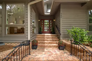 449 Windward Dr, Davidson, NC 28036 - Photo 5