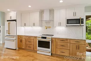 449 Windward Dr, Davidson, NC 28036 - Photo 13