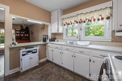 106 Aloha Circle Extension, Candler, NC 28715 - Photo 5