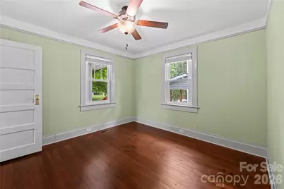 130 Winston Avenue, Asheville, NC 28803 - Photo 17