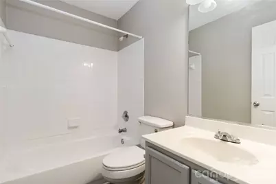 2721 Fairstone Avenue, Charlotte, NC 28269 - Photo 13