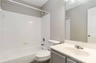 2721 Fairstone Ave, Charlotte, NC 28269 - Photo 13