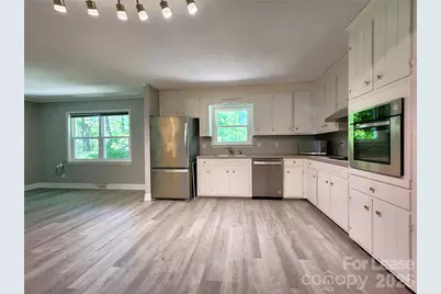 3340 Silver Stream Road, Charlotte, NC 28226 - Photo 5