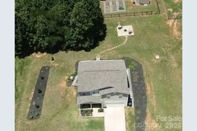 150 Four Andrews Drive, Harmony, NC 28634 - Photo 9