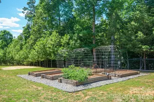 150 4 Andrews Dr, Harmony, NC 28634 - Photo 39
