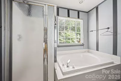 10026 Dauphine Drive, Charlotte, NC 28216 - Photo 25
