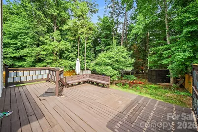10026 Dauphine Drive, Charlotte, NC 28216 - Photo 37
