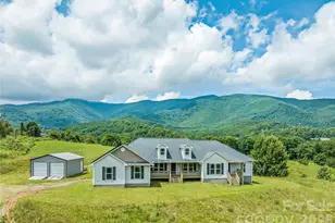 232 Apple Hill Dr, Waynesville, NC 28786 - Photo 9