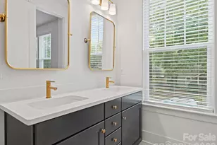 1125 E 35th St, Charlotte, NC 28205 - Photo 13
