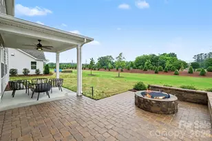 3808 Dahlia Dr, Harrisburg, NC 28075 - Photo 31