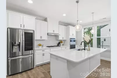 14010 Loyola Ridge Drive, Charlotte, NC 28277 - Photo 7