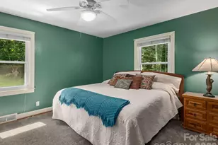 112 Lyndale Rd, Hendersonville, NC 28739 - Photo 13