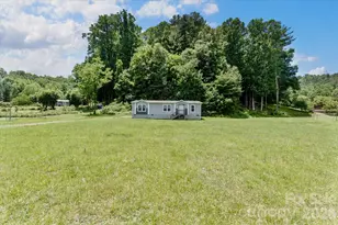 1060 Pickens Hwy, Rosman, NC 28772 - Photo 25