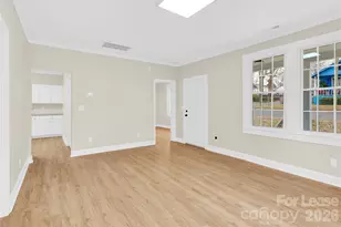 112 Dean St, Gastonia, NC 28052 - Photo 5