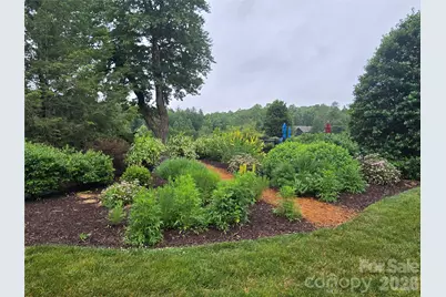 101 Hawks Crest, Brevard, NC 28712 - Photo 21