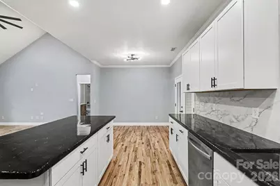 1060 Moss Lake Drive, Clover, SC 29710 - Photo 7