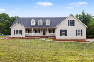 1060 Moss Lake Dr, Clover, SC 29710 - Photo 31