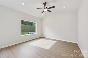 3421 Yorkshire Dr, Gastonia, NC 28052 - Photo 7