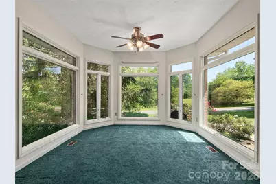 39 Beaumont Drive, Hendersonville, NC 28739 - Photo 11