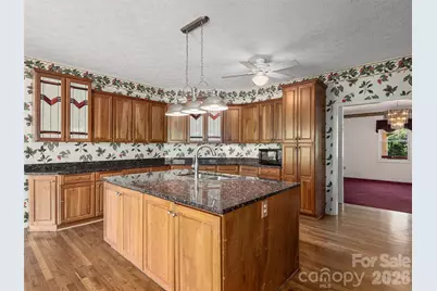 39 Beaumont Drive, Hendersonville, NC 28739 - Photo 7