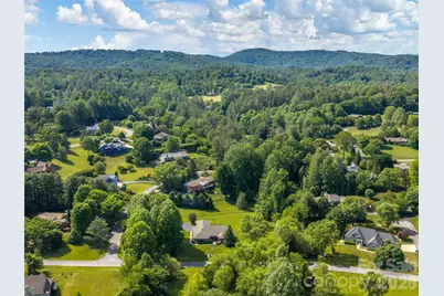 39 Beaumont Drive, Hendersonville, NC 28739 - Photo 33
