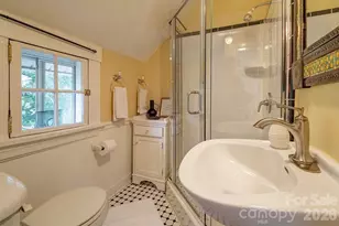 52 Gracelyn Rd, Asheville, NC 28804 - Photo 21