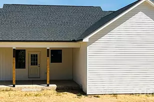 417 E 2nd St, Faith, NC 29041 - Photo 5