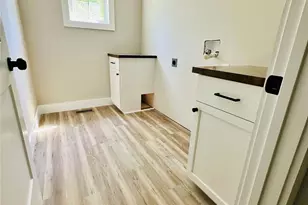 417 E 2nd St, Faith, NC 29041 - Photo 9