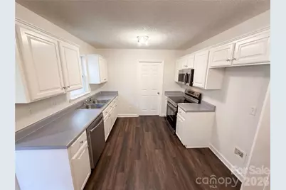 6018 Bryant Lane, Waxhaw, NC 28173 - Photo 7
