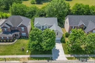 10507 Bere Island Dr, Charlotte, NC 28278 - Photo 3