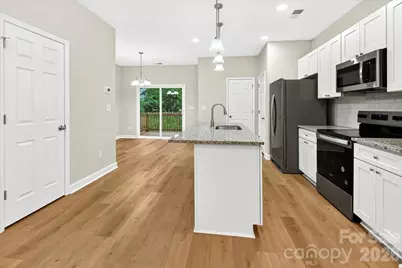 1324 Old Charlotte Road, Statesville, NC 28677 - Photo 17