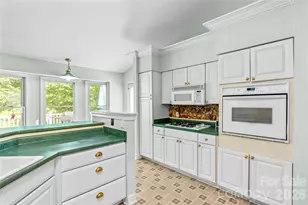 711 Spring Pointe Dr, Stony Point, NC 28678 - Photo 17