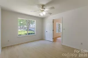 5840 Prescott Ct, Charlotte, NC 28269 - Photo 15
