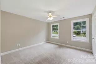 190 Meadow Glen Dr, Troutman, NC 28166 - Photo 21