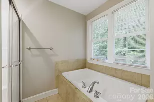 190 Meadow Glen Dr, Troutman, NC 28166 - Photo 33