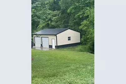 190 Meadow Glen Drive, Troutman, NC 28166 - Photo 3