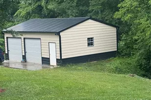 190 Meadow Glen Dr, Troutman, NC 28166 - Photo 3