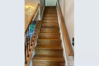 190 Meadow Glen Drive, Troutman, NC 28166 - Photo 15