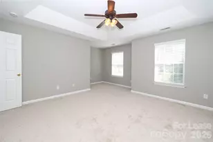 8306 Hornwood Ct, Charlotte, NC 28215 - Photo 19