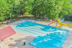 8306 Hornwood Ct, Charlotte, NC 28215 - Photo 41