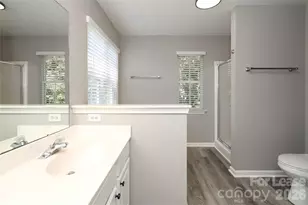 8306 Hornwood Ct, Charlotte, NC 28215 - Photo 23