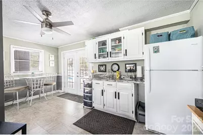 2651 31st Street Court NE, Hickory, NC 28601 - Photo 33